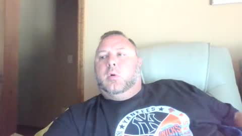 Snapshot of drow0909 chatting on 06.21.26 Drow online show from 06.21.26