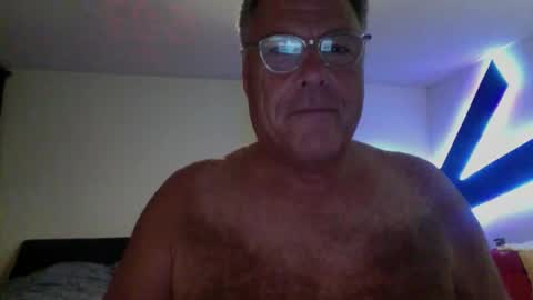 Snapshot of drummersrock92118 chatting on 04.13.26 drummersrock92118 online show from 04.13.26