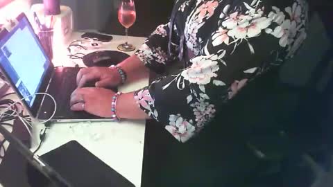 Snapshot of dstarr44 chatting on 02.22.26 D Starr online show from 02.22.26