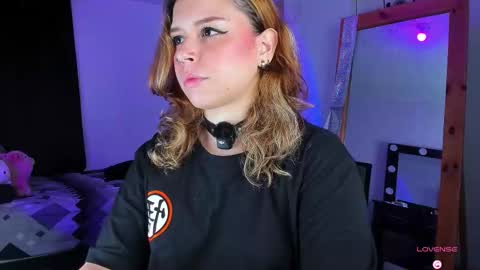 Snapshot of dubraska_rubio chatting on 11.17.25 Dubraska Rubio online show from 11.17.25