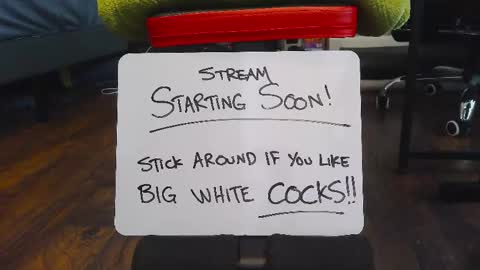 Snapshot of dude_b_horny chatting on 04.25.26 Oliver online show from 04.25.26