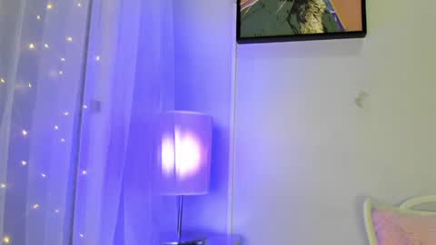 Snapshot of dulce__fiore07 chatting on 05.29.26 dulce__fiore07 online show from 05.29.26