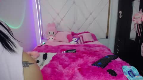 Snapshot of dulce_kiy chatting on 10.15.25 dulce_kiy online show from 10.15.25