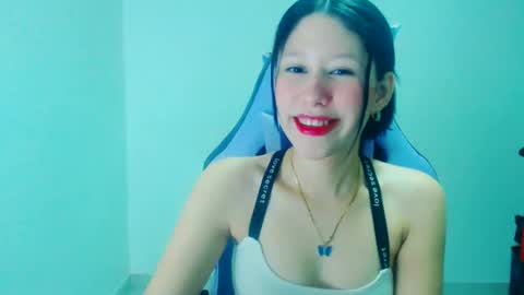 dulce_mauren online show from 12.18.25