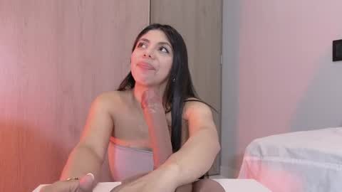 Snapshot of dulce_sammy_ chatting on 03.05.26 Sammy online show from 03.05.26