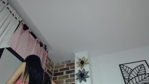 Snapshot of dulce_tentaciion chatting on 05.27.26 Dulce online show from 05.27.26