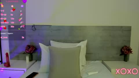 Snapshot of dulcecoleman chatting on 05.11.26 Dulce online show from 05.11.26