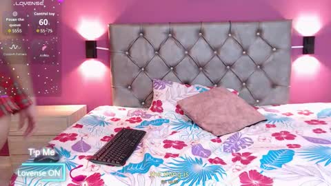 Dulcee Miia  online show from 02.06.26