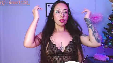 Dulce online show from 01.25.25