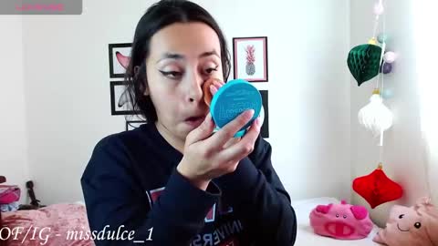 Snapshot of dulcemaria_alvarez22 chatting on 02.13.26 Dulce online show from 02.13.26