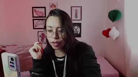 Snapshot of dulcemaria_alvarez22 chatting on 04.10.26 Dulce online show from 04.10.26