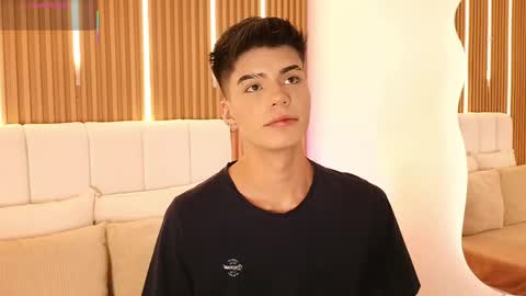 Dulcey online show from 04.12.26