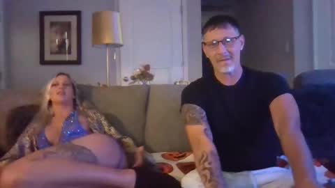 DUO2069 online show from 10.23.25