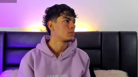 Thomas and Noah online show from 06.04.26