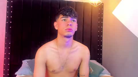 Thomas and Noah online show from 07.04.26