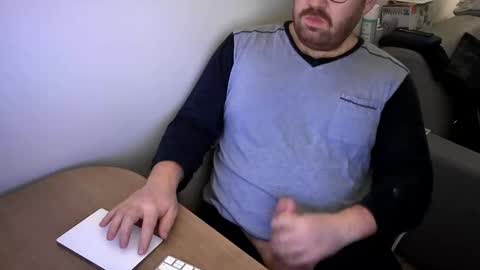 FloFrenchCurv288 online show from 02.23.26