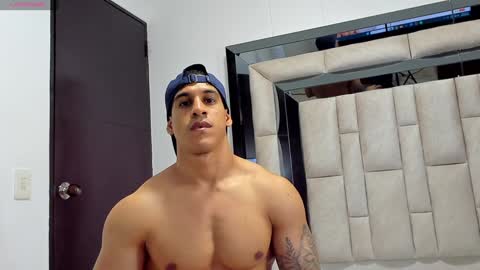 Snapshot of duran_dhikol1 chatting on 01.26.25 duran_dhikol1 online show from 01.26.25