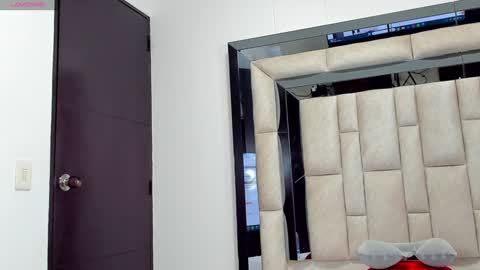 Snapshot of duran_dhikol1 chatting on 02.06.25 duran_dhikol1 online show from 02.06.25