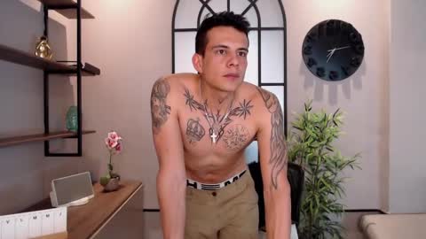 Dustin Sonne online show from 02.05.25