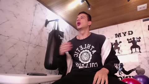 Dustin Sonne online show from 02.10.25