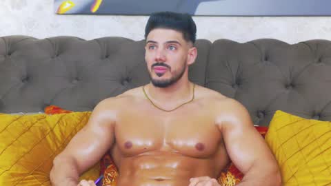 Dustin online show from 04.06.26