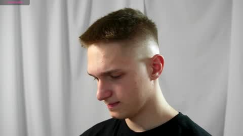 Dustyn online show from 01.10.25