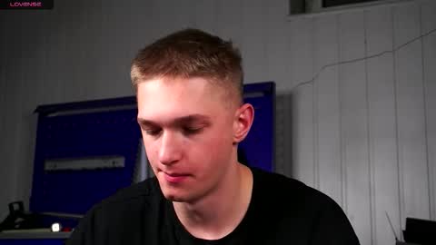 Dustyn online show from 11.25.25