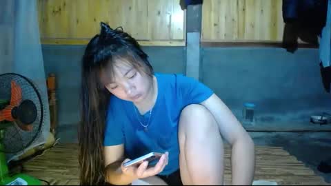 Snapshot of dusy_show chatting on 05.21.26 dusy_show online show from 05.21.26