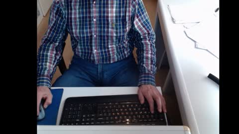 Snapshot of dutchpornking2 chatting on 02.01.25 dutchpornking2 online show from 02.01.25