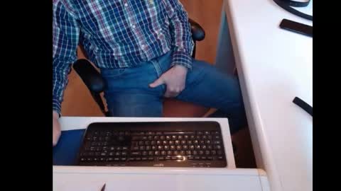 Snapshot of dutchpornking2 chatting on 03.01.25 dutchpornking2 online show from 03.01.25