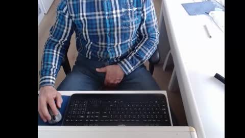 Snapshot of dutchpornking2 chatting on 03.10.25 dutchpornking2 online show from 03.10.25