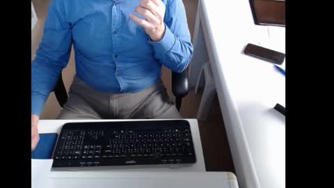 Snapshot of dutchpornking2 chatting on 12.05.25 dutchpornking2 online show from 12.05.25