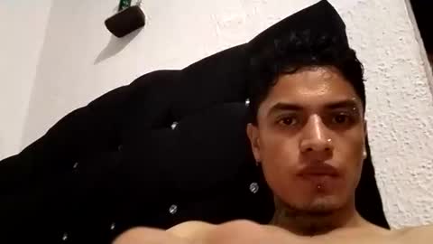 Snapshot of duvanarleyy chatting on 09.25.25 duvanarleyy online show from 09.25.25