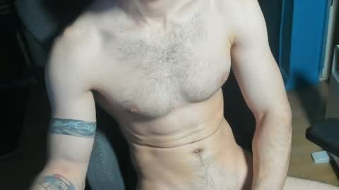 Snapshot of dvss_908 chatting on 05.15.26 turkish hot boy online show from 05.15.26