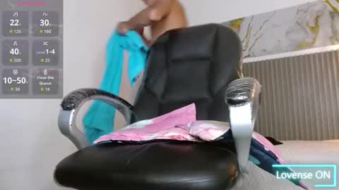 dyla_n18_ online show from 03.11.26