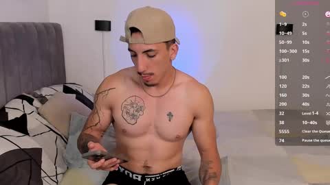 Bryan model independient online show from 02.23.25