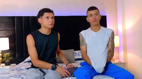DYLAN AND THIAGO online show from 07.22.26