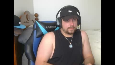 Snapshot of dylanboi47 chatting on 10.11.25 dylanboi47 online show from 10.11.25