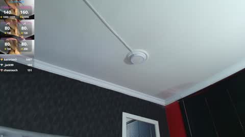 Snapshot of dylanlenox chatting on 02.08.25 Dylan online show from 02.08.25