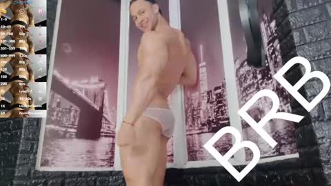 Snapshot of dylanlenox chatting on 02.24.25 Dylan online show from 02.24.25