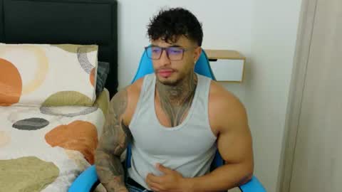 Snapshot of dylanrivera_ chatting on 06.17.26 Dylan Rivera online show from 06.17.26