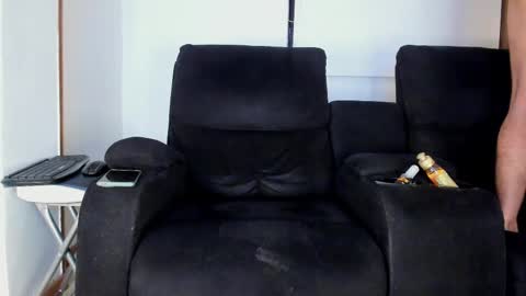 Dylann and Willy online show from 03.12.25