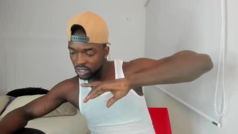 Snapshot of dylantaylor_1 chatting on 01.13.25 Dylan Taylor online show from 01.13.25