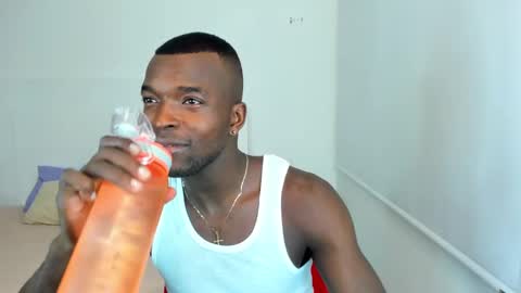 Snapshot of dylantaylor_1 chatting on 01.23.25 Dylan Taylor online show from 01.23.25