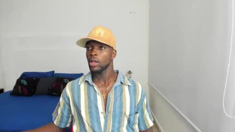 Snapshot of dylantaylor_1 chatting on 02.09.25 Dylan Taylor online show from 02.09.25