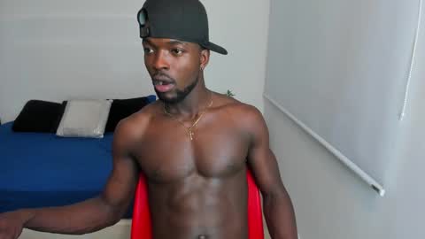 Snapshot of dylantaylor_1 chatting on 03.07.25 Dylan Taylor online show from 03.07.25