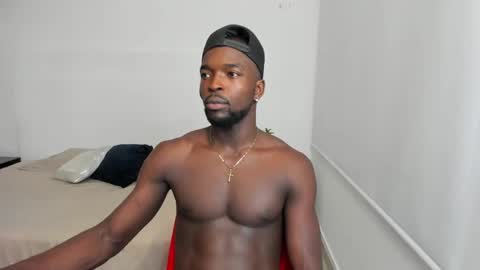 Snapshot of dylantaylor_1 chatting on 03.10.25 Dylan Taylor online show from 03.10.25