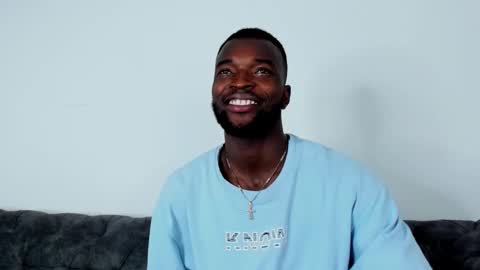 Snapshot of dylantaylor_1 chatting on 10.12.25 Dylan Taylor online show from 10.12.25