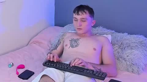 ---DYLAN--- online show from 02.26.25