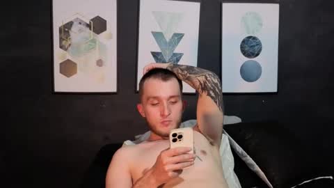 Snapshot of dylanwhite23 chatting on 03.05.26 ---DYLAN--- online show from 03.05.26